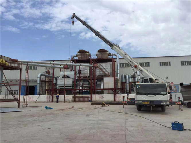 定日县“手脚齐动”—— 吊车的 “协同作业” 技术