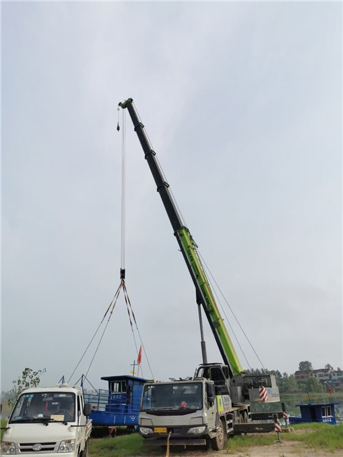 定日县桥梁建设吊装案例